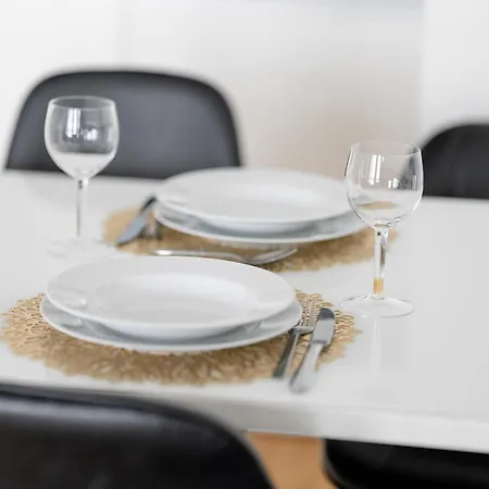 Apartment Bright Wodna Near Old Town By Renters *