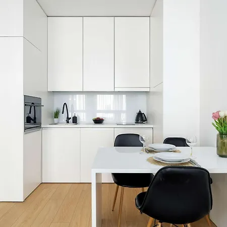 Bright Wodna Near Old Town By Renters Апартаменты