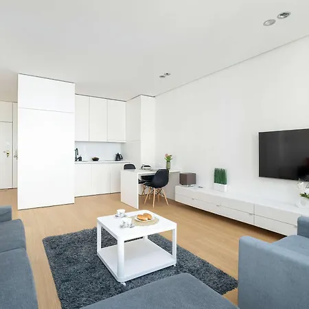 Bright Wodna Near Old Town By Renters * Познань