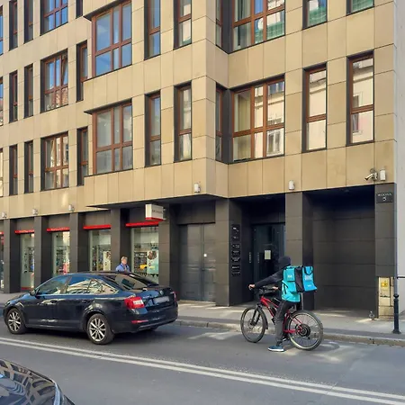 Апартаменты Bright Wodna Near Old Town By Renters Познань